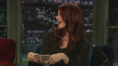 Ashley-Greene-dot-nl-2011LateNghtWithJimmyFallon0271.jpg