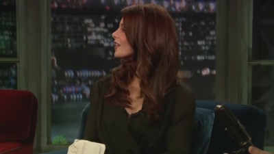 Ashley-Greene-dot-nl-2011LateNghtWithJimmyFallon0276.jpg