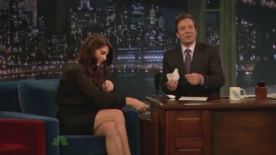 Ashley-Greene-dot-nl-2011LateNghtWithJimmyFallon0290.jpg