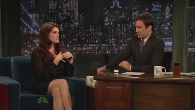 Ashley-Greene-dot-nl-2011LateNghtWithJimmyFallon0353.jpg