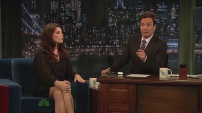 Ashley-Greene-dot-nl-2011LateNghtWithJimmyFallon0360.jpg