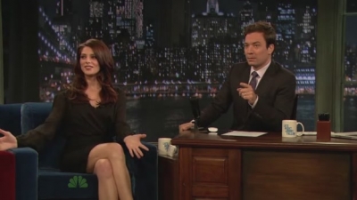 Ashley-Greene-dot-nl-2011LateNghtWithJimmyFallon0362.jpg