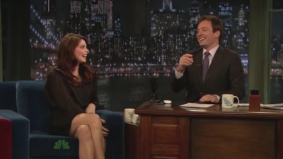 Ashley-Greene-dot-nl-2011LateNghtWithJimmyFallon0389.jpg