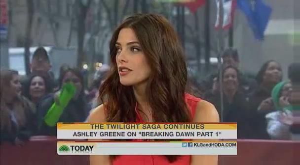 Ashley-Greene-dot-nl_17nov2011TheTodayShow0101.jpg