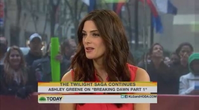 Ashley-Greene-dot-nl_17nov2011TheTodayShow0043.jpg