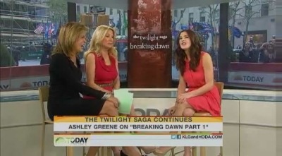 Ashley-Greene-dot-nl_17nov2011TheTodayShow0048.jpg