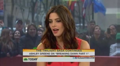 Ashley-Greene-dot-nl_17nov2011TheTodayShow0074.jpg