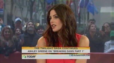 Ashley-Greene-dot-nl_17nov2011TheTodayShow0076.jpg