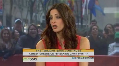 Ashley-Greene-dot-nl_17nov2011TheTodayShow0077.jpg