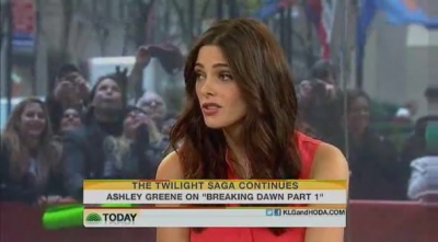 Ashley-Greene-dot-nl_17nov2011TheTodayShow0159.jpg