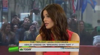 Ashley-Greene-dot-nl_17nov2011TheTodayShow0160.jpg