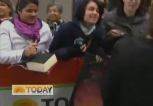 Ashley-Greene-dot-nl_16nov2011TheTodayShow0008.jpg