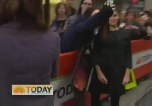 Ashley-Greene-dot-nl_16nov2011TheTodayShow0018.jpg