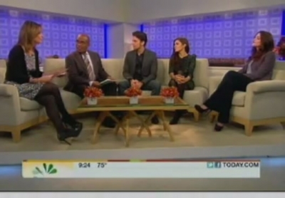 Ashley-Greene-dot-nl_16nov2011TheTodayShow0144.jpg