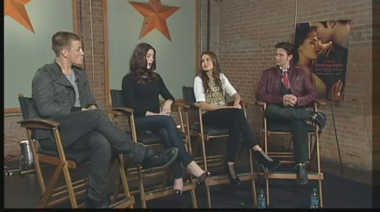 Ashley-Greene-dot-nl_2011YYNcom0099.jpg Ashley-Greene-dot-nl_2011YYNcom0099.jpg