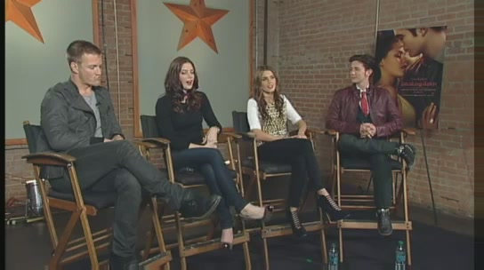Ashley-Greene-dot-nl_2011YYNcom0263.jpg
