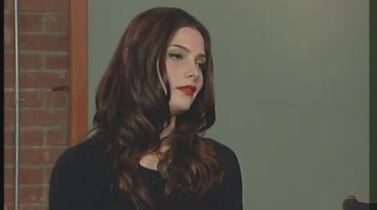 Ashley-Greene-dot-nl_2011YYNcom0274.jpg