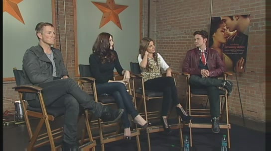 Ashley-Greene-dot-nl_2011YYNcom0298.jpg