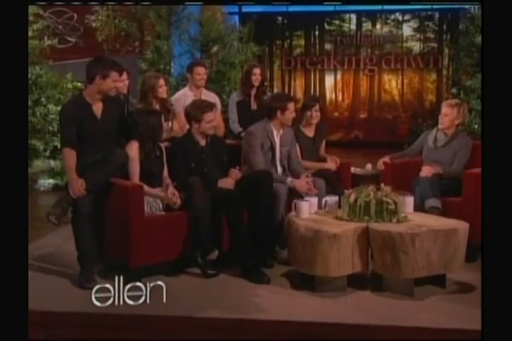 Ashley-Greene-dot-nl_2011EllenShow0372.jpg Ashley-Greene-dot-nl_2011EllenShow0372.jpg