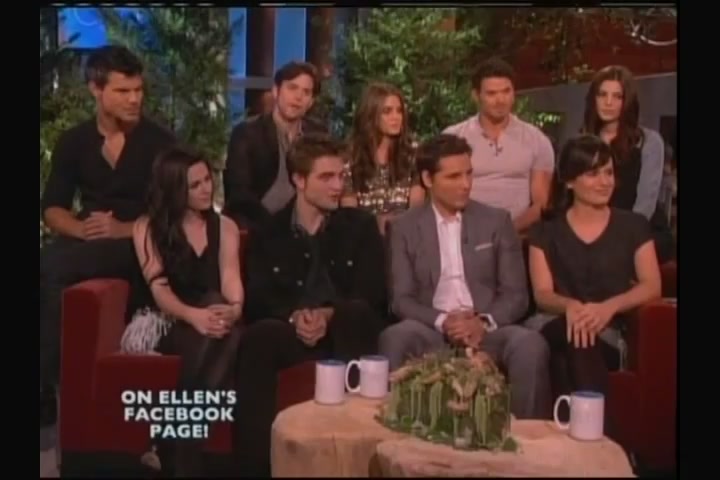 Ashley-Greene-dot-nl_2011EllenShow0489.jpg