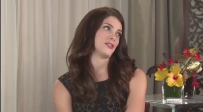 Ashley-Greene-dot-nl_2011VanityFairInterviewForSkatelandAtTIFF0074.jpg