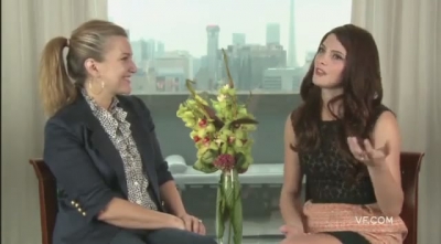 Ashley-Greene-dot-nl_2011VanityFairInterviewForSkatelandAtTIFF0108.jpg