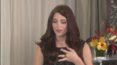 Ashley-Greene-dot-nl_2011VanityFairInterviewForSkatelandAtTIFF0258.jpg