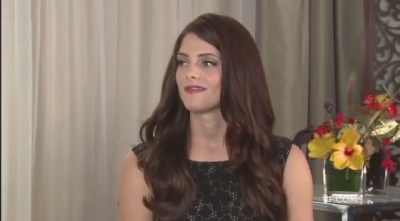 Ashley-Greene-dot-nl_2011VanityFairInterviewForSkatelandAtTIFF0304.jpg