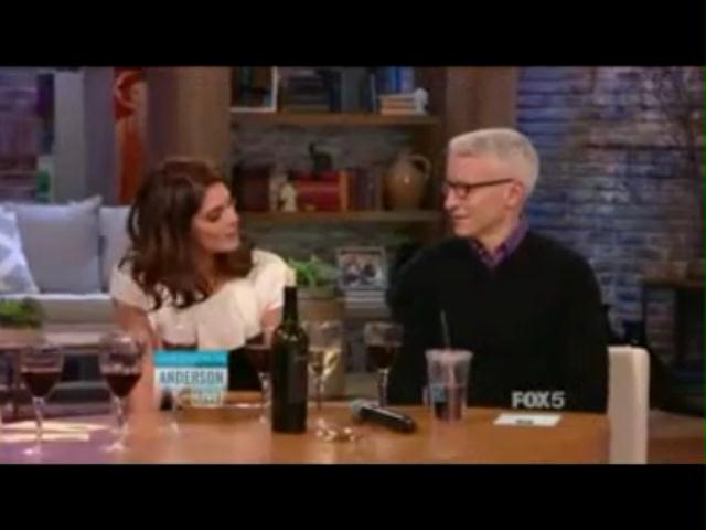 Ashley-Greene-dot-nl_20November2012AndersonLive0125.jpg