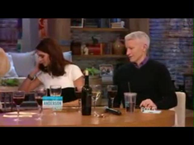 Ashley-Greene-dot-nl_20November2012AndersonLive0135.jpg