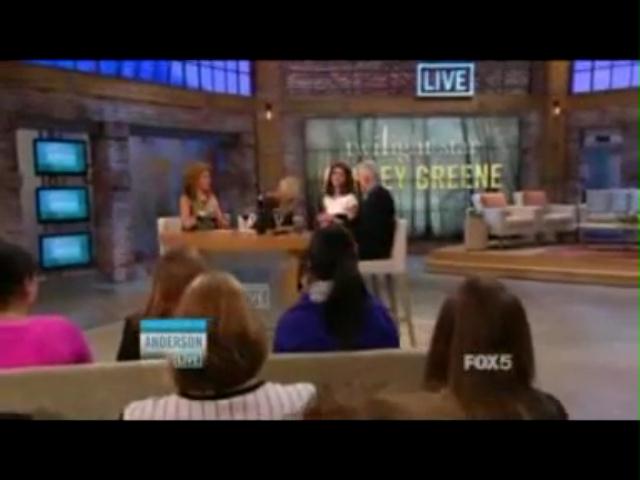 Ashley-Greene-dot-nl_20November2012AndersonLive0136.jpg