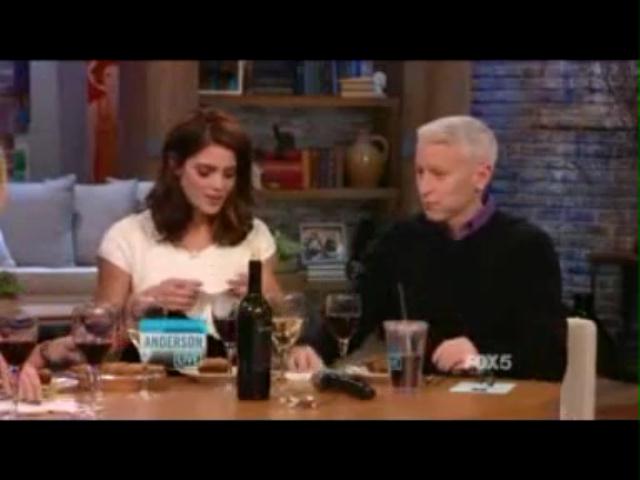 Ashley-Greene-dot-nl_20November2012AndersonLive0168.jpg