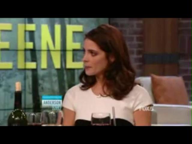 Ashley-Greene-dot-nl_20November2012AndersonLive0314.jpg