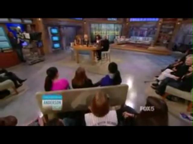 Ashley-Greene-dot-nl_20November2012AndersonLive0446.jpg