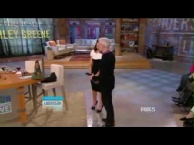 Ashley-Greene-dot-nl_20November2012AndersonLive0523.jpg