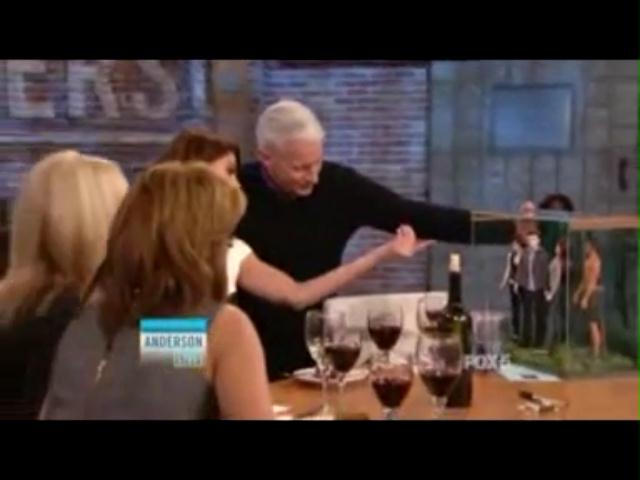 Ashley-Greene-dot-nl_20November2012AndersonLive0536.jpg