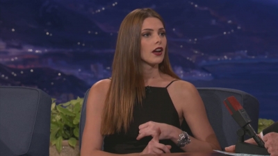 Ashley-Greene-dot-nl_2012Conan0090.jpg