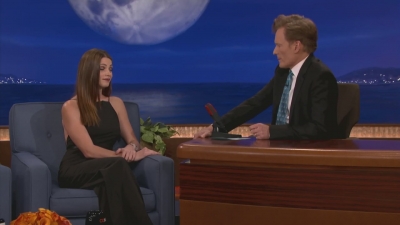 Ashley-Greene-dot-nl_2012Conan0102.jpg