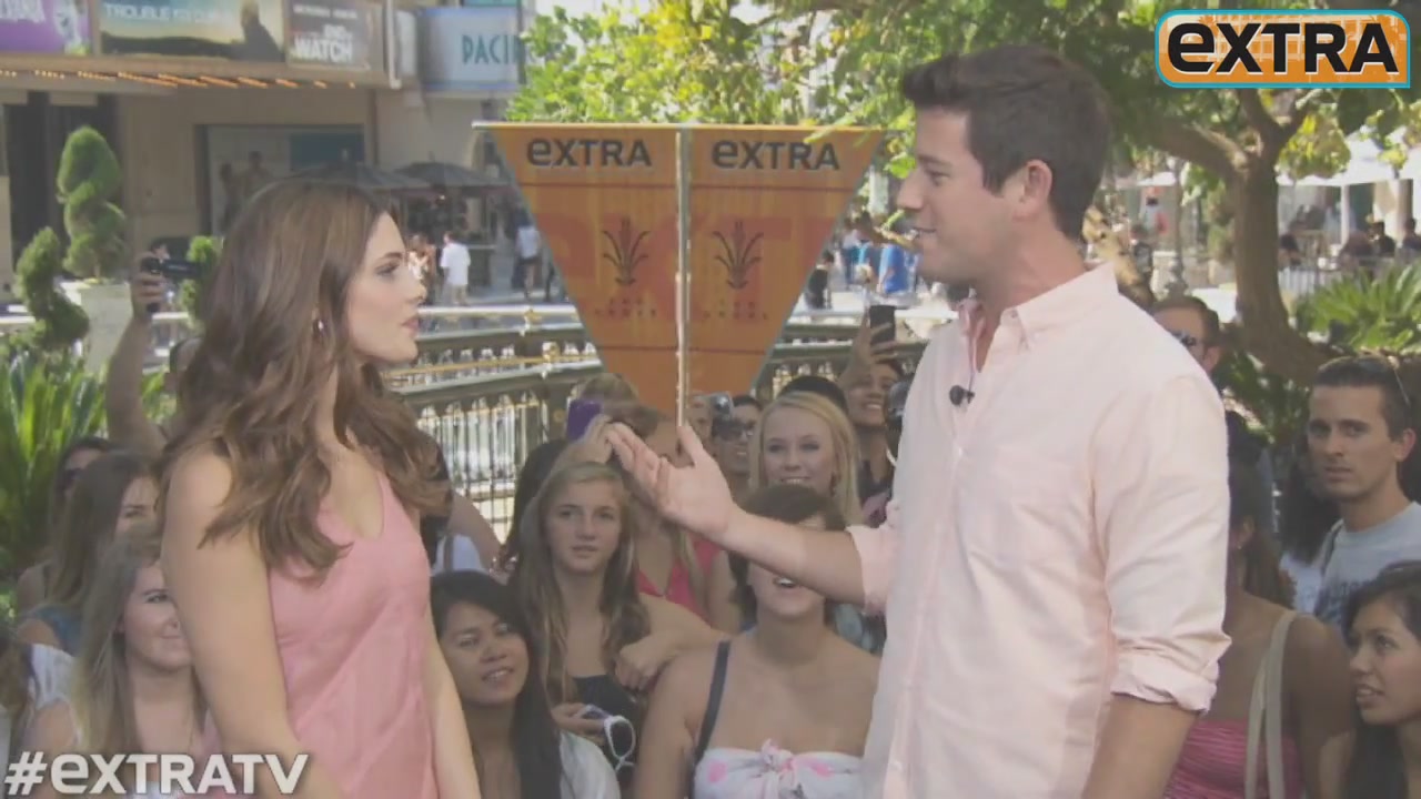 Ashley-Greene-dot-nl_2012Extra0015.jpg