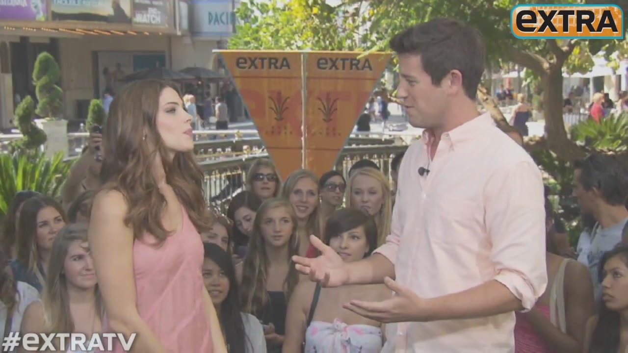 Ashley-Greene-dot-nl_2012Extra0027.jpg