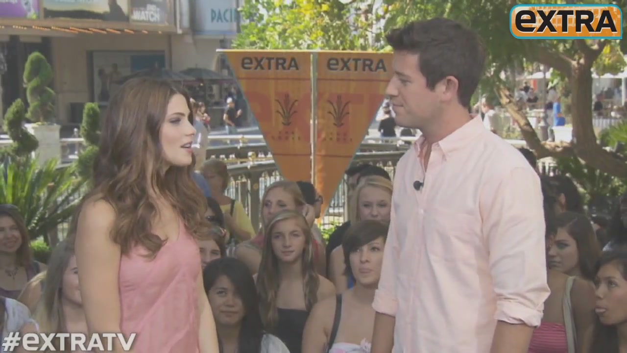 Ashley-Greene-dot-nl_2012Extra0075.jpg