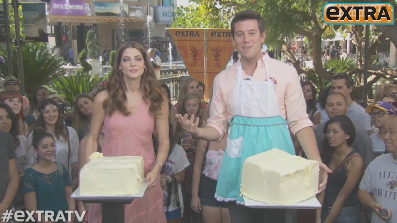 Ashley-Greene-dot-nl_2012Extra0170.jpg
