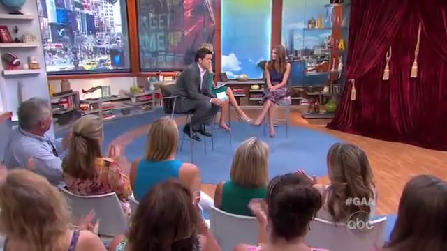 Ashley-Greene-dot-nl_2012GoodAfternoonAmerica0082.jpg