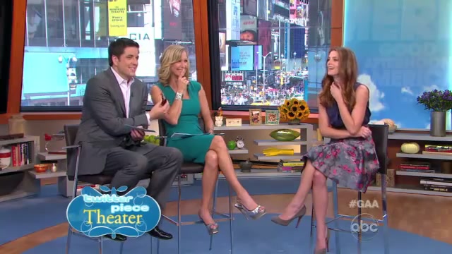 Ashley-Greene-dot-nl_2012GoodAfternoonAmerica0303.jpg