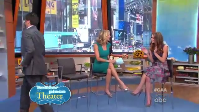 Ashley-Greene-dot-nl_2012GoodAfternoonAmerica0329.jpg