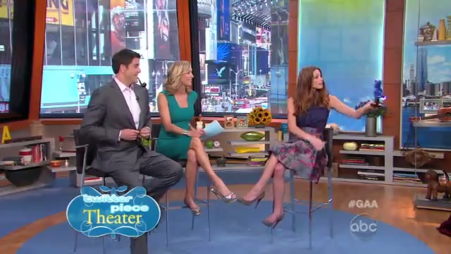Ashley-Greene-dot-nl_2012GoodAfternoonAmerica0345.jpg