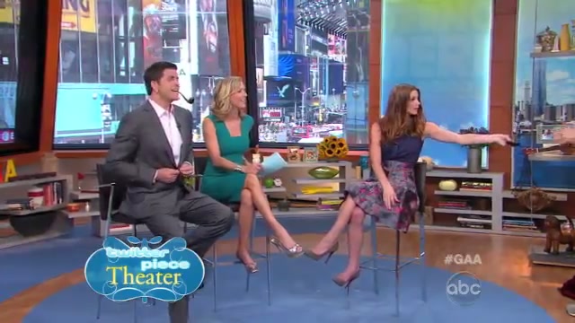 Ashley-Greene-dot-nl_2012GoodAfternoonAmerica0346.jpg