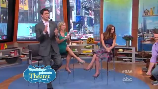Ashley-Greene-dot-nl_2012GoodAfternoonAmerica0347.jpg