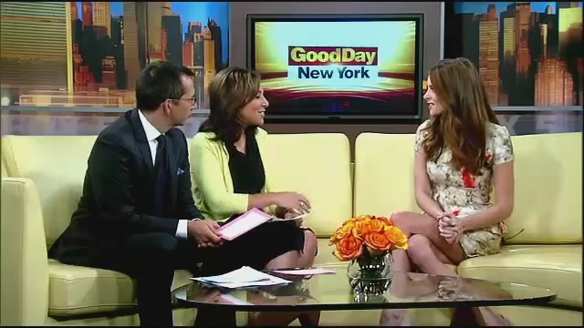 Ashley-Greene-dot-nl_GoodDayNY0012.jpg