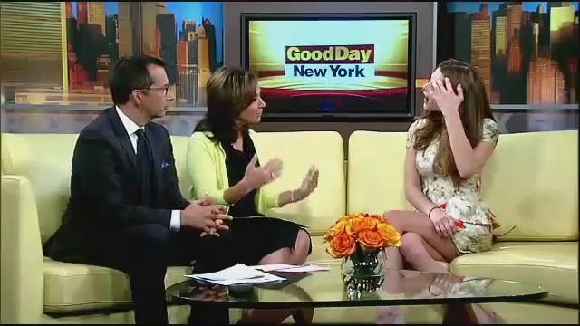 Ashley-Greene-dot-nl_GoodDayNY0016.jpg